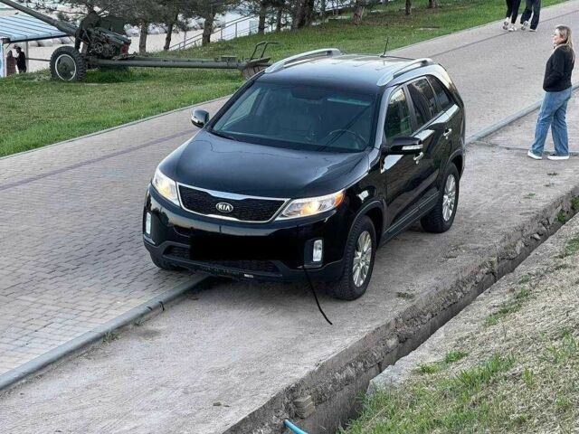 Чорний Кіа Соренто, об'ємом двигуна 2.4 л та пробігом 130 тис. км за 12500 $, фото 9 на Automoto.ua