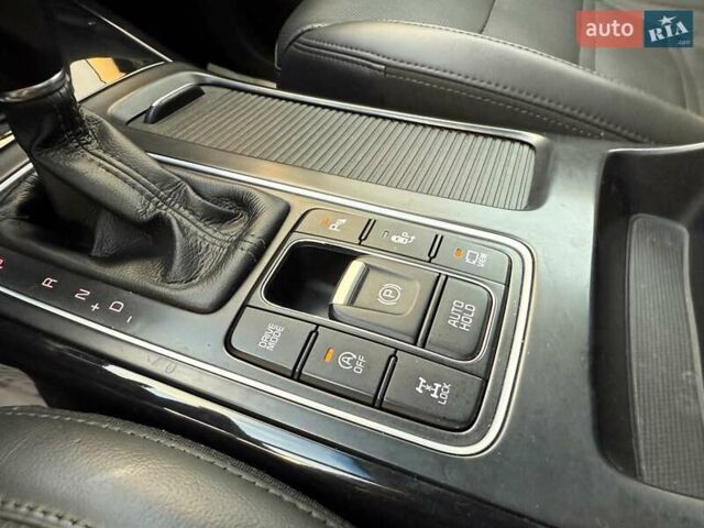 Чорний Кіа Соренто, об'ємом двигуна 2.2 л та пробігом 248 тис. км за 21500 $, фото 64 на Automoto.ua