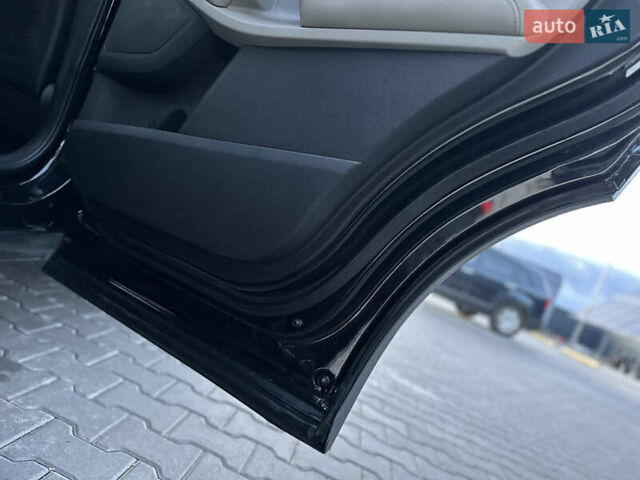 Черный Киа Соренто, объемом двигателя 2.36 л и пробегом 187 тыс. км за 12250 $, фото 89 на Automoto.ua