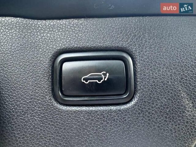 Чорний Кіа Соренто, об'ємом двигуна 3.3 л та пробігом 143 тис. км за 22490 $, фото 9 на Automoto.ua