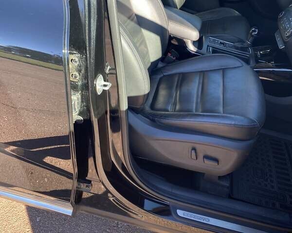 Черный Киа Соренто, объемом двигателя 2.2 л и пробегом 150 тыс. км за 24500 $, фото 16 на Automoto.ua