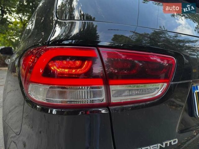 Чорний Кіа Соренто, об'ємом двигуна 3.3 л та пробігом 143 тис. км за 22490 $, фото 8 на Automoto.ua
