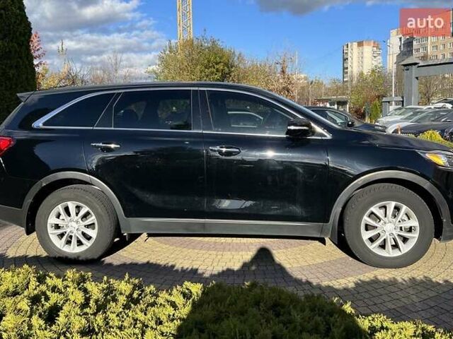 Черный Киа Соренто, объемом двигателя 2.4 л и пробегом 171 тыс. км за 15300 $, фото 7 на Automoto.ua
