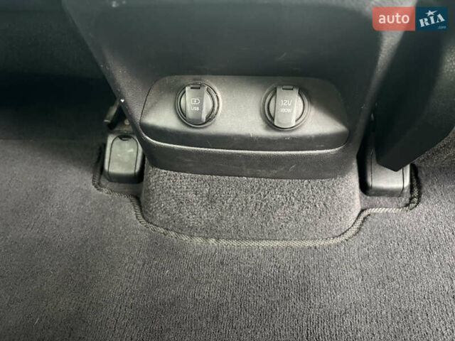 Черный Киа Соренто, объемом двигателя 2.4 л и пробегом 262 тыс. км за 11200 $, фото 23 на Automoto.ua