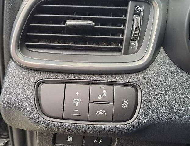 Чорний Кіа Соренто, об'ємом двигуна 2.2 л та пробігом 194 тис. км за 22500 $, фото 18 на Automoto.ua