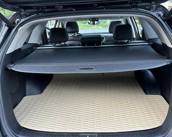 Черный Киа Соренто, объемом двигателя 2.2 л и пробегом 130 тыс. км за 31500 $, фото 55 на Automoto.ua