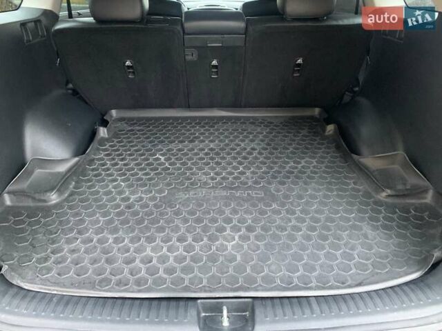 Черный Киа Соренто, объемом двигателя 2.2 л и пробегом 204 тыс. км за 20000 $, фото 16 на Automoto.ua