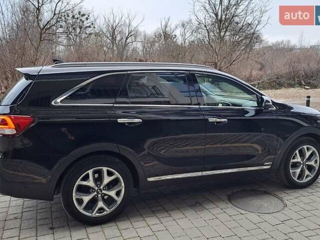 Чорний Кіа Соренто, об'ємом двигуна 2.2 л та пробігом 194 тис. км за 22500 $, фото 7 на Automoto.ua