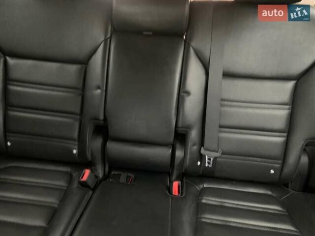 Черный Киа Соренто, объемом двигателя 2.2 л и пробегом 204 тыс. км за 20000 $, фото 15 на Automoto.ua