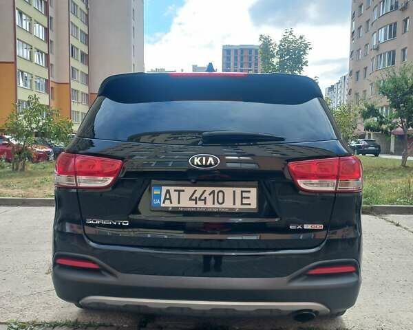 Черный Киа Соренто, объемом двигателя 2 л и пробегом 130 тыс. км за 18000 $, фото 7 на Automoto.ua