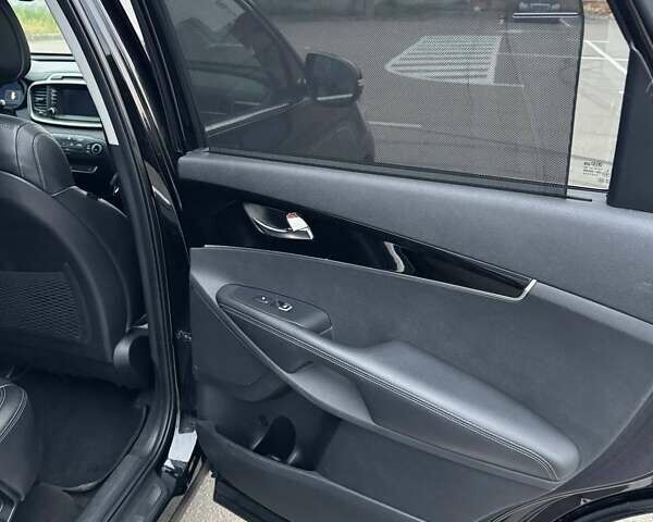 Черный Киа Соренто, объемом двигателя 2.2 л и пробегом 94 тыс. км за 23900 $, фото 11 на Automoto.ua