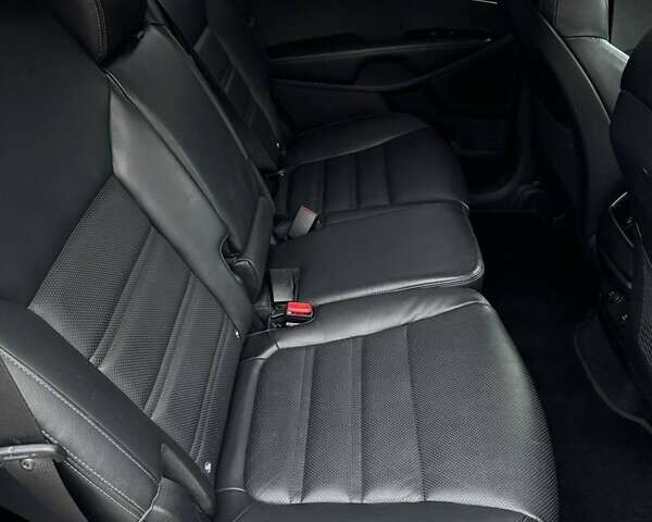 Черный Киа Соренто, объемом двигателя 2.2 л и пробегом 94 тыс. км за 23900 $, фото 12 на Automoto.ua