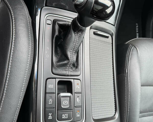 Черный Киа Соренто, объемом двигателя 2.2 л и пробегом 176 тыс. км за 24650 $, фото 39 на Automoto.ua