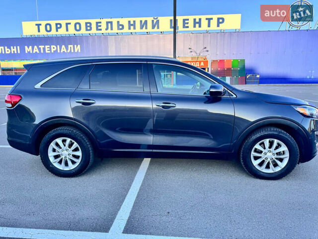 Черный Киа Соренто, объемом двигателя 2.36 л и пробегом 168 тыс. км за 14500 $, фото 1 на Automoto.ua