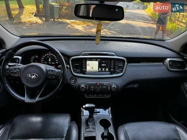 Чорний Кіа Соренто, об'ємом двигуна 3.3 л та пробігом 143 тис. км за 22490 $, фото 28 на Automoto.ua