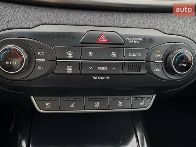 Черный Киа Соренто, объемом двигателя 2.2 л и пробегом 176 тыс. км за 24650 $, фото 37 на Automoto.ua