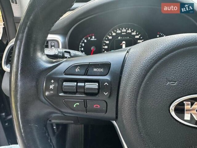 Чорний Кіа Соренто, об'ємом двигуна 3.3 л та пробігом 143 тис. км за 22490 $, фото 19 на Automoto.ua