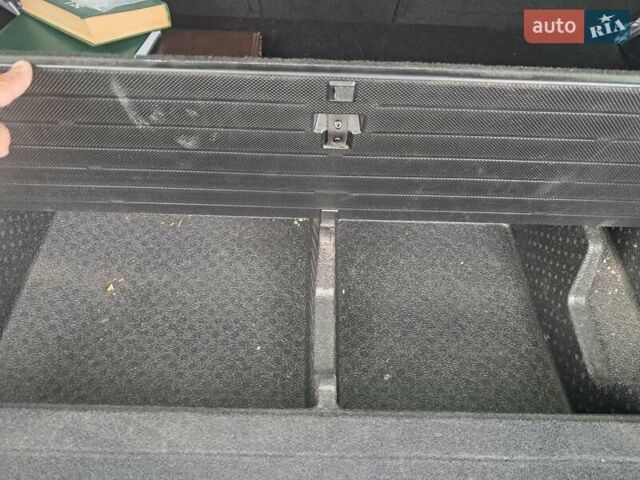 Черный Киа Соренто, объемом двигателя 2.2 л и пробегом 110 тыс. км за 25000 $, фото 8 на Automoto.ua