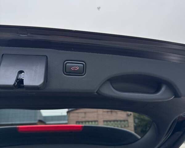 Черный Киа Соренто, объемом двигателя 2.2 л и пробегом 94 тыс. км за 23900 $, фото 13 на Automoto.ua