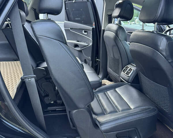 Черный Киа Соренто, объемом двигателя 2.2 л и пробегом 130 тыс. км за 31500 $, фото 52 на Automoto.ua