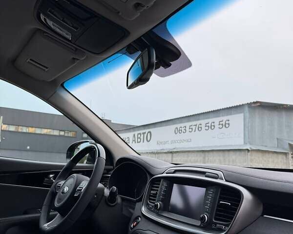 Черный Киа Соренто, объемом двигателя 2.2 л и пробегом 94 тыс. км за 23900 $, фото 6 на Automoto.ua