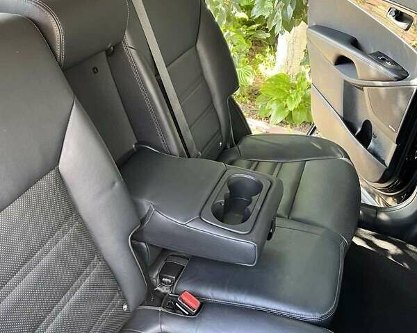Черный Киа Соренто, объемом двигателя 2.2 л и пробегом 150 тыс. км за 24888 $, фото 32 на Automoto.ua