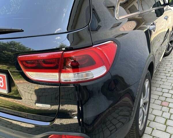 Черный Киа Соренто, объемом двигателя 2.2 л и пробегом 150 тыс. км за 24888 $, фото 6 на Automoto.ua