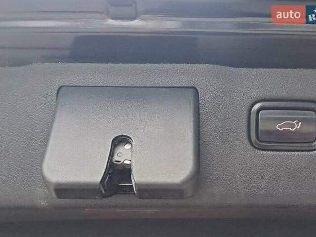 Чорний Кіа Соренто, об'ємом двигуна 2.2 л та пробігом 194 тис. км за 22500 $, фото 27 на Automoto.ua