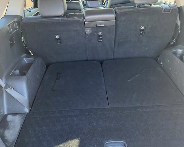 Черный Киа Соренто, объемом двигателя 2.2 л и пробегом 150 тыс. км за 24500 $, фото 18 на Automoto.ua