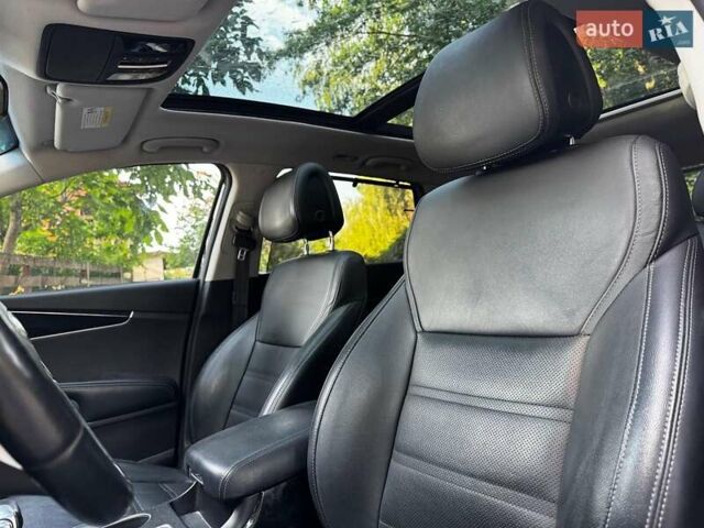 Чорний Кіа Соренто, об'ємом двигуна 3.3 л та пробігом 143 тис. км за 22490 $, фото 26 на Automoto.ua