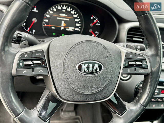 Черный Киа Соренто, объемом двигателя 2.2 л и пробегом 165 тыс. км за 25700 $, фото 30 на Automoto.ua