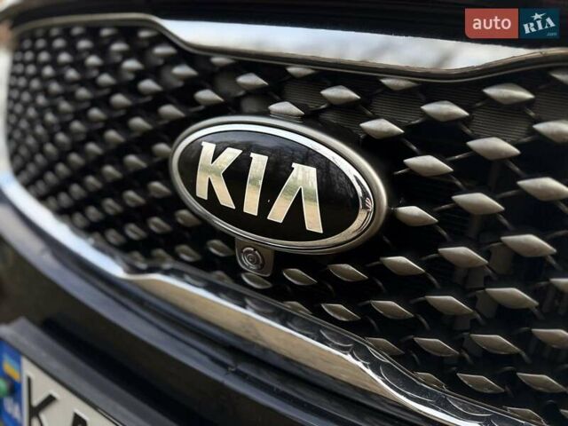 Чорний Кіа Соренто, об'ємом двигуна 2.2 л та пробігом 147 тис. км за 22700 $, фото 9 на Automoto.ua