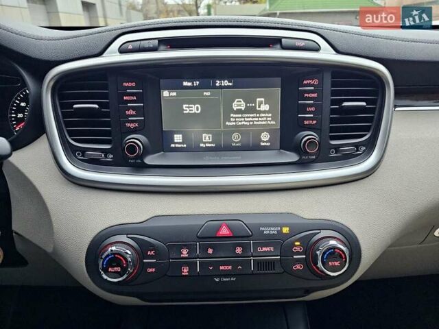 Черный Киа Соренто, объемом двигателя 0 л и пробегом 144 тыс. км за 16700 $, фото 22 на Automoto.ua