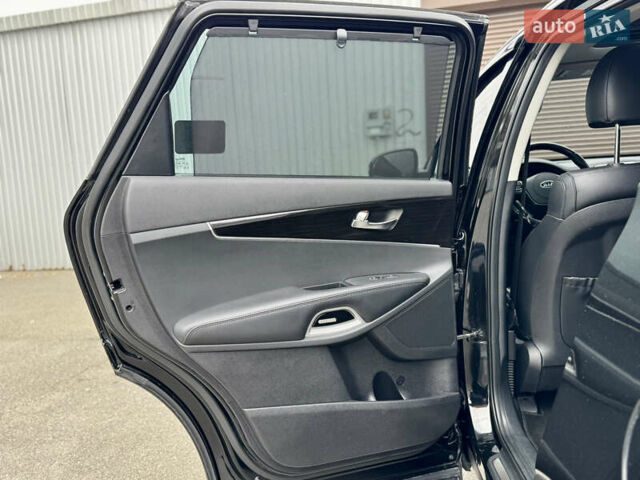 Черный Киа Соренто, объемом двигателя 2.2 л и пробегом 165 тыс. км за 25700 $, фото 20 на Automoto.ua