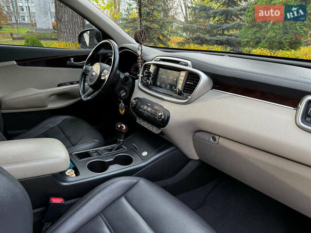 Черный Киа Соренто, объемом двигателя 2.4 л и пробегом 173 тыс. км за 16490 $, фото 31 на Automoto.ua