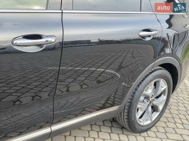 Чорний Кіа Соренто, об'ємом двигуна 2.2 л та пробігом 123 тис. км за 24950 $, фото 23 на Automoto.ua