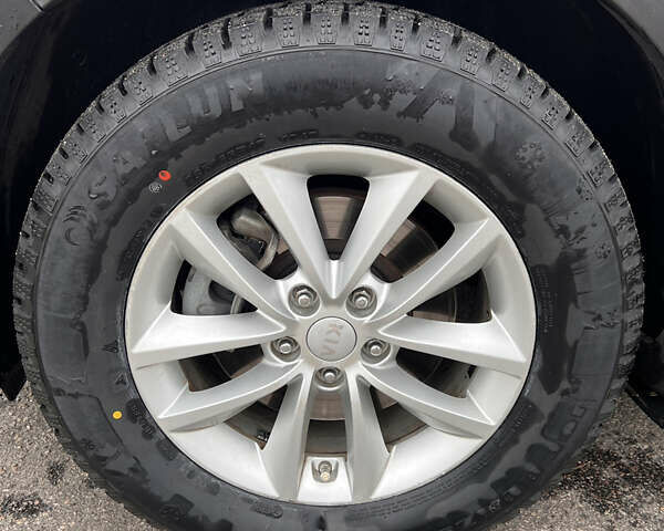 Черный Киа Соренто, объемом двигателя 2.4 л и пробегом 119 тыс. км за 16300 $, фото 15 на Automoto.ua