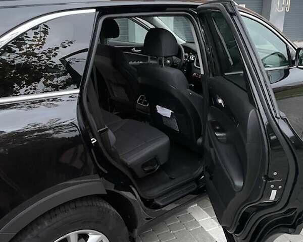 Черный Киа Соренто, объемом двигателя 2.36 л и пробегом 99 тыс. км за 16450 $, фото 10 на Automoto.ua