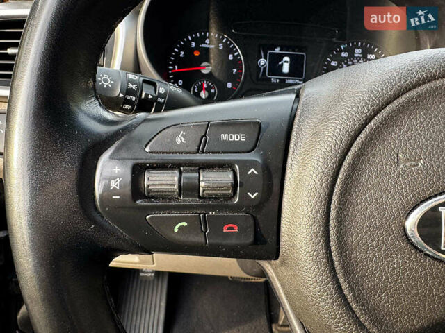 Черный Киа Соренто, объемом двигателя 2.4 л и пробегом 173 тыс. км за 16490 $, фото 13 на Automoto.ua