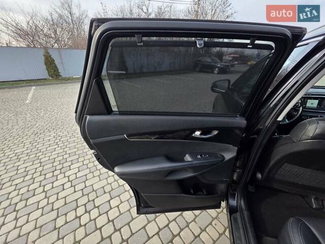 Чорний Кіа Соренто, об'ємом двигуна 2.2 л та пробігом 123 тис. км за 24950 $, фото 77 на Automoto.ua