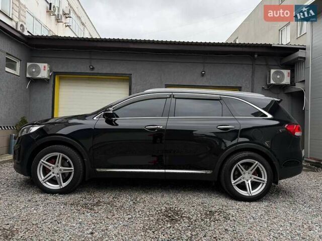 Киа Соренто 2017 в Киеве на Automoto.ua Черный Киа Соренто, объемом двигателя 2.2 л и пробегом 146 тыс. км за 23999 $, фото 5 на Automoto.ua