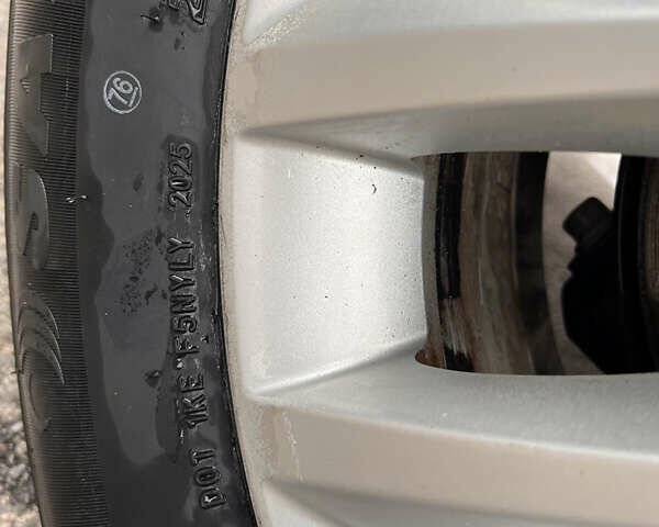 Черный Киа Соренто, объемом двигателя 2.4 л и пробегом 119 тыс. км за 16300 $, фото 22 на Automoto.ua