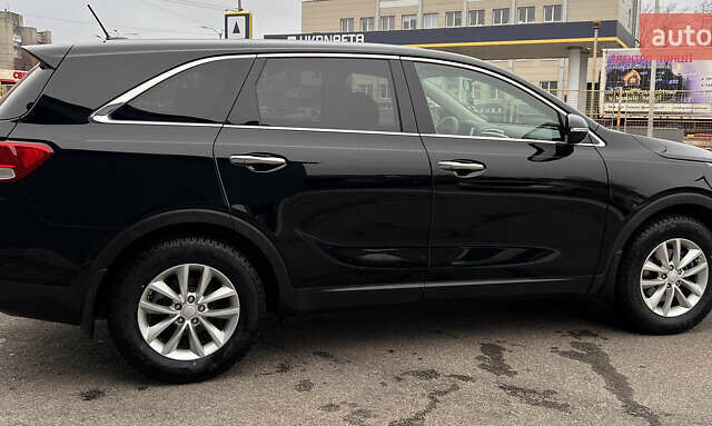Черный Киа Соренто, объемом двигателя 2.4 л и пробегом 119 тыс. км за 16300 $, фото 16 на Automoto.ua