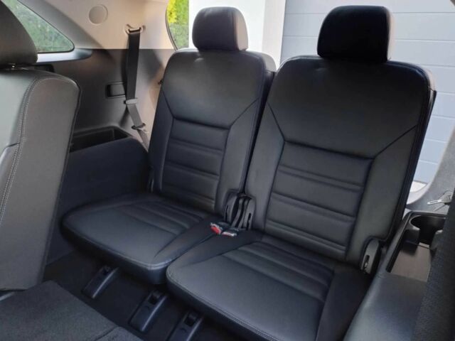 Киа Соренто 2017 в Сумах на Automoto.ua Черный Киа Соренто, объемом двигателя 2 л и пробегом 88 тыс. км за 24000 $, фото 9 на Automoto.ua