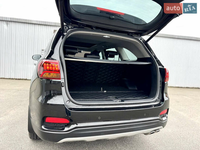 Черный Киа Соренто, объемом двигателя 2.2 л и пробегом 165 тыс. км за 25700 $, фото 21 на Automoto.ua