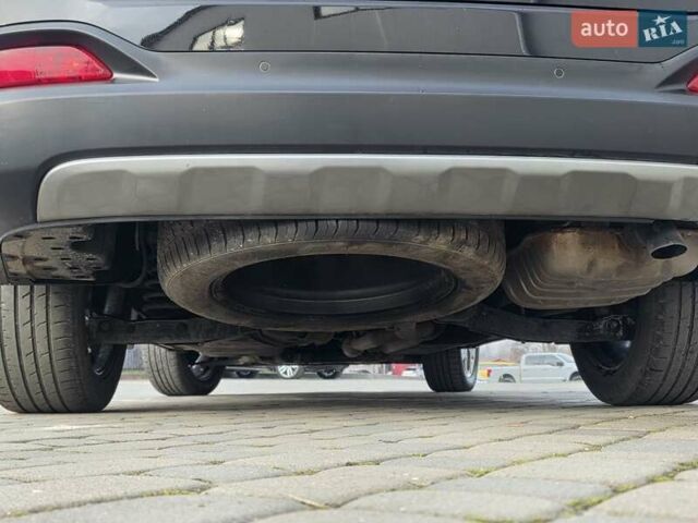 Чорний Кіа Соренто, об'ємом двигуна 2.2 л та пробігом 123 тис. км за 24950 $, фото 30 на Automoto.ua