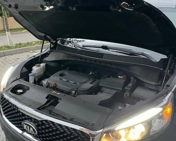 Черный Киа Соренто, объемом двигателя 2.36 л и пробегом 99 тыс. км за 16450 $, фото 18 на Automoto.ua