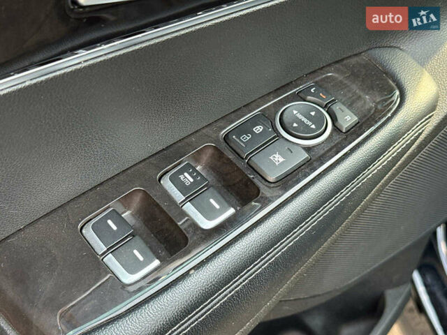 Черный Киа Соренто, объемом двигателя 2.4 л и пробегом 122 тыс. км за 20490 $, фото 15 на Automoto.ua