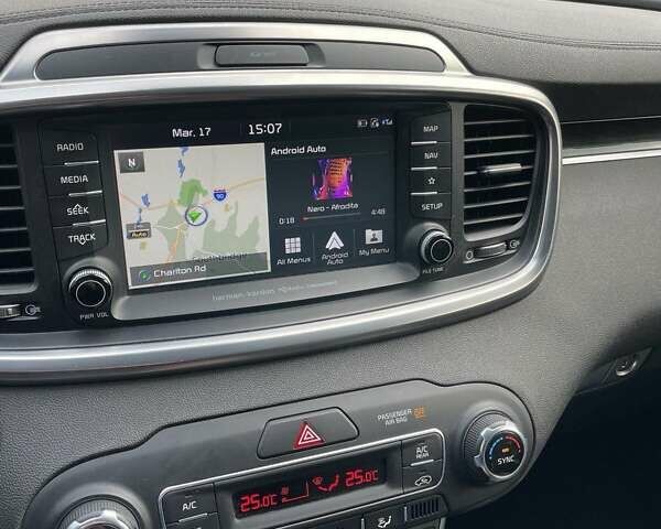 Черный Киа Соренто, объемом двигателя 3.3 л и пробегом 91 тыс. км за 18000 $, фото 24 на Automoto.ua