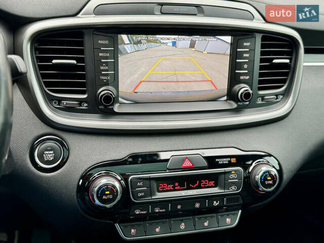 Черный Киа Соренто, объемом двигателя 2.2 л и пробегом 165 тыс. км за 25700 $, фото 31 на Automoto.ua